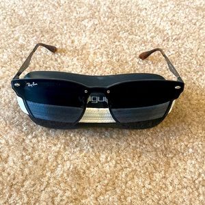 *SOLD*Unisex 💯% Authentic RayBan sunglasses